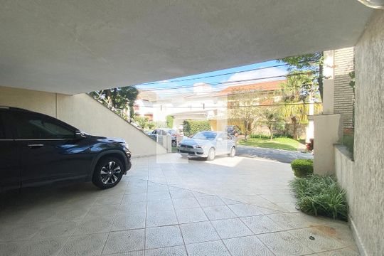 Garagem de casa de condomínio à venda com 4 quartos, 420m² em Alphaville, Santana de Parnaíba