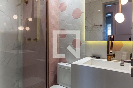 Banheiro Social de apartamento para alugar com 2 quartos, 67m² em Santa Efigênia, São Paulo