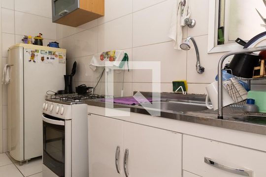 Cozinha de apartamento para alugar com 3 quartos, 75m² em Jardim Tamoio, Jundiaí