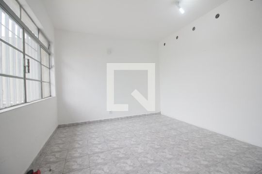 Casa à venda com 3 quartos, 316m² em Vila Sonia, São Paulo