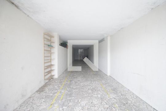 Garagem de casa à venda com 3 quartos, 316m² em Vila Sonia, São Paulo