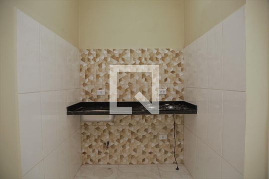 Cozinha de apartamento para alugar com 1 quarto, 25m² em Canto do Forte, Praia Grande