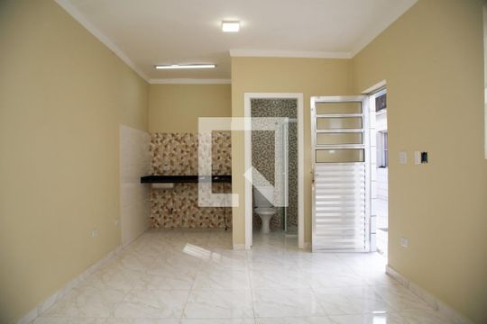 Apartamento para alugar com 1 quarto, 25m² em Canto do Forte, Praia Grande