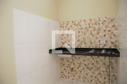 Cozinha de apartamento para alugar com 1 quarto, 25m² em Canto do Forte, Praia Grande