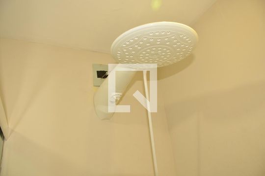Banheiro de apartamento à venda com 1 quarto, 50m² em Fonseca, Niterói
