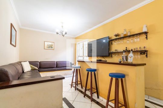 Sala de Jantar e TV de casa para alugar com 5 quartos, 370m² em Jardim Santa Barbara, Guarulhos
