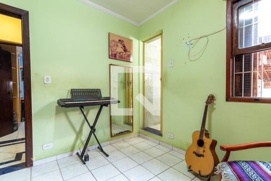 Suíte 3 de casa para alugar com 5 quartos, 370m² em Jardim Santa Barbara, Guarulhos