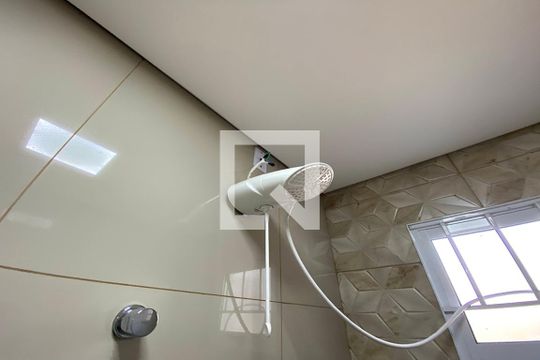 Chuveiro do Banheiro Social de casa à venda com 3 quartos, 90m² em Fazenda São Borja, São Leopoldo