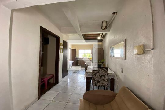 Sala de casa à venda com 3 quartos, 90m² em Fazenda São Borja, São Leopoldo