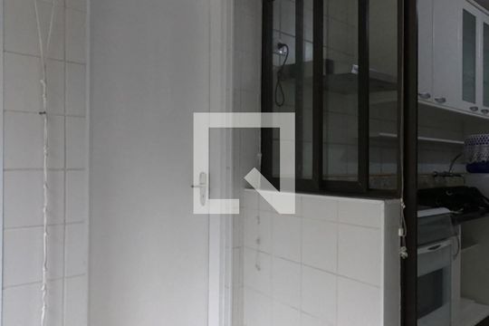 Área de Serviço de apartamento para alugar com 3 quartos, 127m² em Jardim Ampliacao, São Paulo