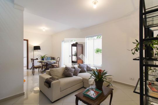 Sala de casa de condomínio para alugar com 2 quartos, 90m² em Jardim Europa, Sorocaba