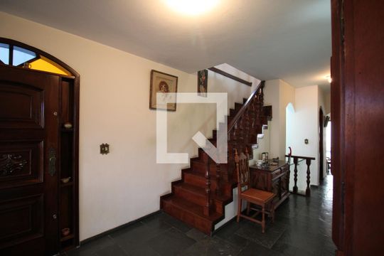 Sala de casa para alugar com 5 quartos, 342m² em Vila Campo Grande, São Paulo