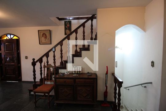 Sala de casa para alugar com 5 quartos, 342m² em Vila Campo Grande, São Paulo