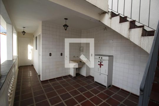 Área de Serviço de casa para alugar com 5 quartos, 342m² em Vila Campo Grande, São Paulo