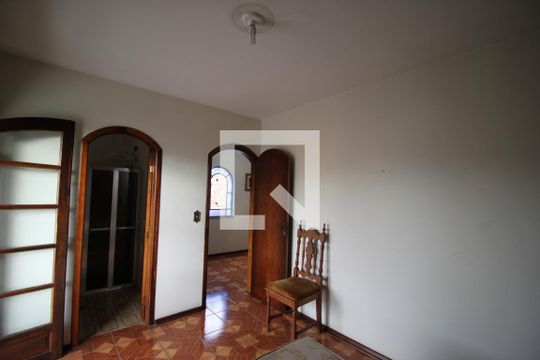 Quarto 3 - Suíte de casa para alugar com 5 quartos, 342m² em Vila Campo Grande, São Paulo