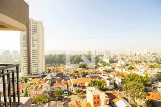 Vista de apartamento à venda com 2 quartos, 60m² em Cambuci, São Paulo