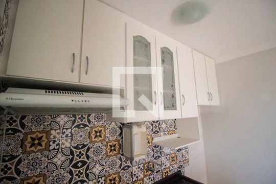Cozinha de apartamento à venda com 2 quartos, 50m² em Fazenda Aricanduva, São Paulo