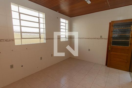 Cozinha de casa à venda com 3 quartos, 292m² em Floresta, Porto Alegre