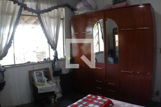 Casa à venda com 3 quartos, 500m² em Taquara, Rio de Janeiro