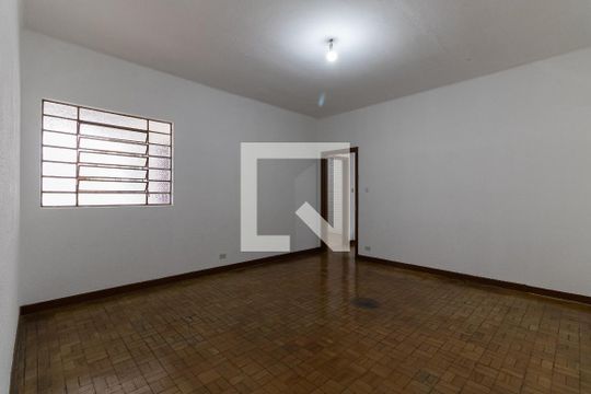 Casa à venda com 3 quartos, 500m² em Bosque da Saúde, São Paulo