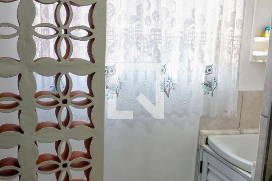 Lavanderia de apartamento à venda com 2 quartos, 46m² em Conceição, Osasco