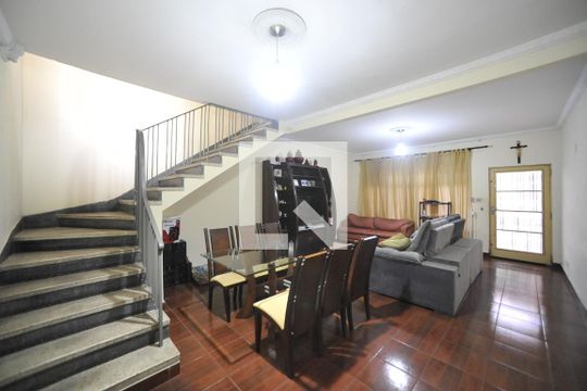 Casa à venda com 3 quartos, 200m² em Tatuapé, São Paulo