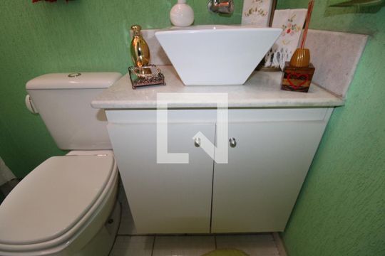 Lavabo de apartamento à venda com 3 quartos, 135m² em Centro, Campinas
