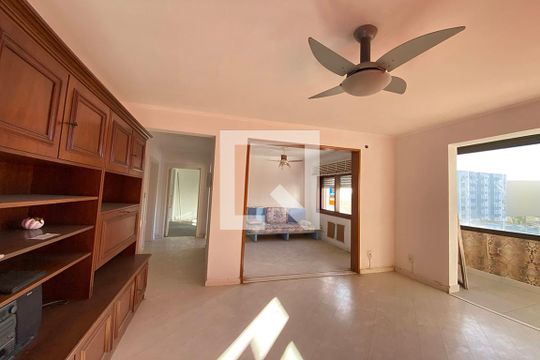 Apartamento à venda com 3 quartos, 108m² em Centro, São Leopoldo