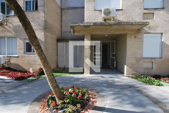 Entrada de apartamento à venda com 2 quartos, 50m² em Ipanema, Porto Alegre