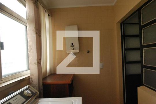 Área de Serviço de apartamento para alugar com 2 quartos, 114m² em Menino Deus, Porto Alegre
