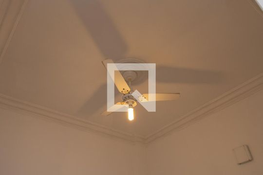 Sala de apartamento para alugar com 1 quarto, 41m² em Copacabana, Rio de Janeiro