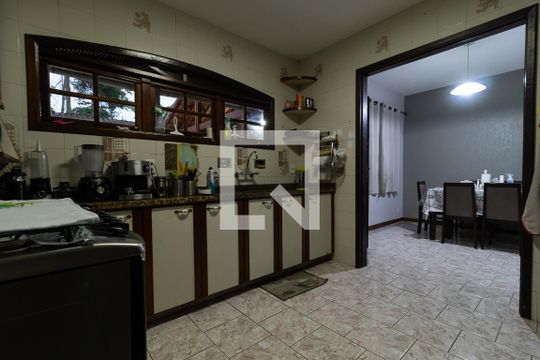 Cozinha de casa de condomínio à venda com 4 quartos, 200m² em Freguesia de Jacarepaguá, Rio de Janeiro