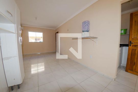 Cozinha de apartamento para alugar com 2 quartos, 62m² em Ingleses do Rio Vermelho, Florianópolis