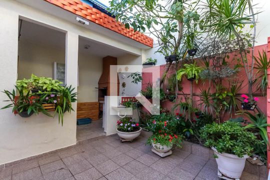 Quintal e churrasqueira de casa à venda com 3 quartos, 184m² em Assunção, São Bernardo do Campo
