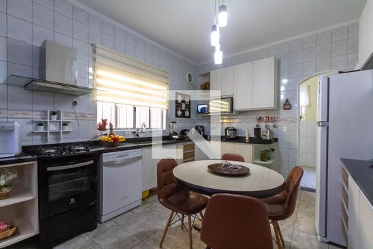 Cozinha de casa à venda com 3 quartos, 184m² em Assunção, São Bernardo do Campo