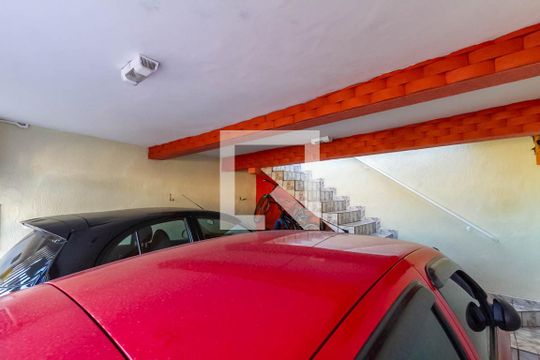 Garagem de casa à venda com 3 quartos, 184m² em Assunção, São Bernardo do Campo