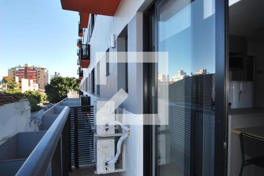 Sacada de apartamento à venda com 1 quarto, 47m² em Farroupilha, Porto Alegre