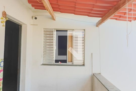 Área de Serviço de casa para alugar com 3 quartos, 150m² em Jardim Pinheiros, São Paulo
