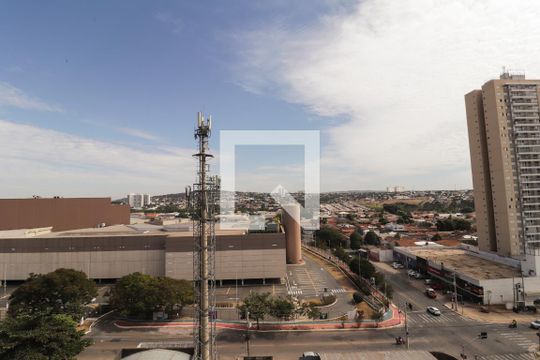 Vista do quarto 1 de apartamento para alugar com 2 quartos, 61m² em Aeroviário, Goiânia