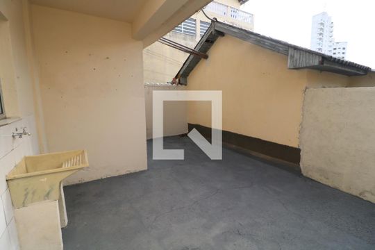 Área de Serviço de casa para alugar com 2 quartos, 70m² em Vila Alpina, São Paulo