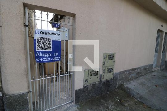 Fachada de casa para alugar com 2 quartos, 70m² em Vila Alpina, São Paulo