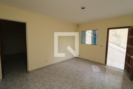 Sala de casa para alugar com 2 quartos, 70m² em Vila Alpina, São Paulo