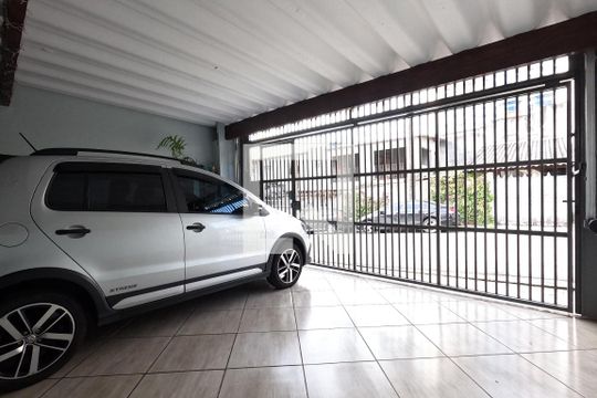 Garagem de casa à venda com 2 quartos, 87m² em Jardim Santa Mena, Guarulhos