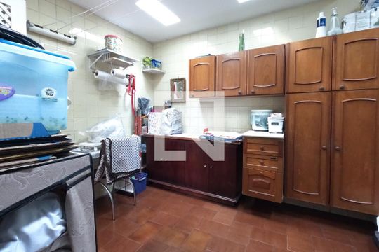 Área de Serviço de casa à venda com 2 quartos, 87m² em Jardim Santa Mena, Guarulhos