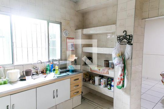 Cozinha de casa à venda com 3 quartos, 257m² em Vila Nova Carolina, São Paulo