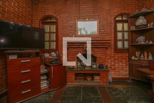 Sala de casa para alugar com 5 quartos, 250m² em Vila Carrão, São Paulo