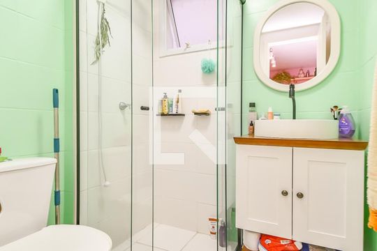 Banheiro de apartamento para alugar com 1 quarto, 26m² em Bela Vista, São Paulo