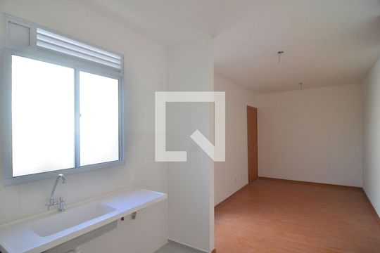 Cozinha de apartamento para alugar com 2 quartos, 41m² em Igara, Canoas