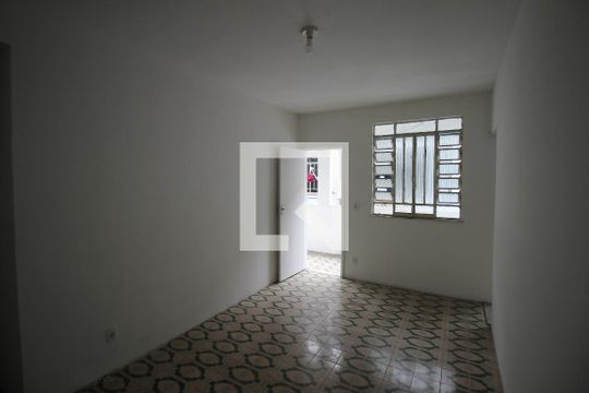 Casa para alugar com 2 quartos, 94m² em São Miguel, São Gonçalo