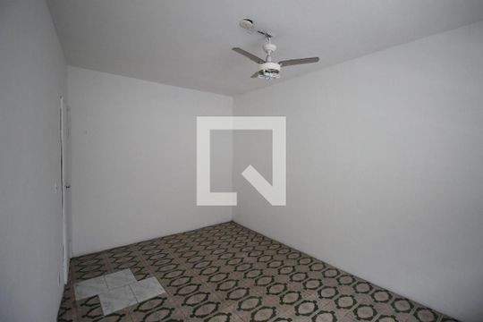 Quarto 2 de casa para alugar com 2 quartos, 94m² em São Miguel, São Gonçalo